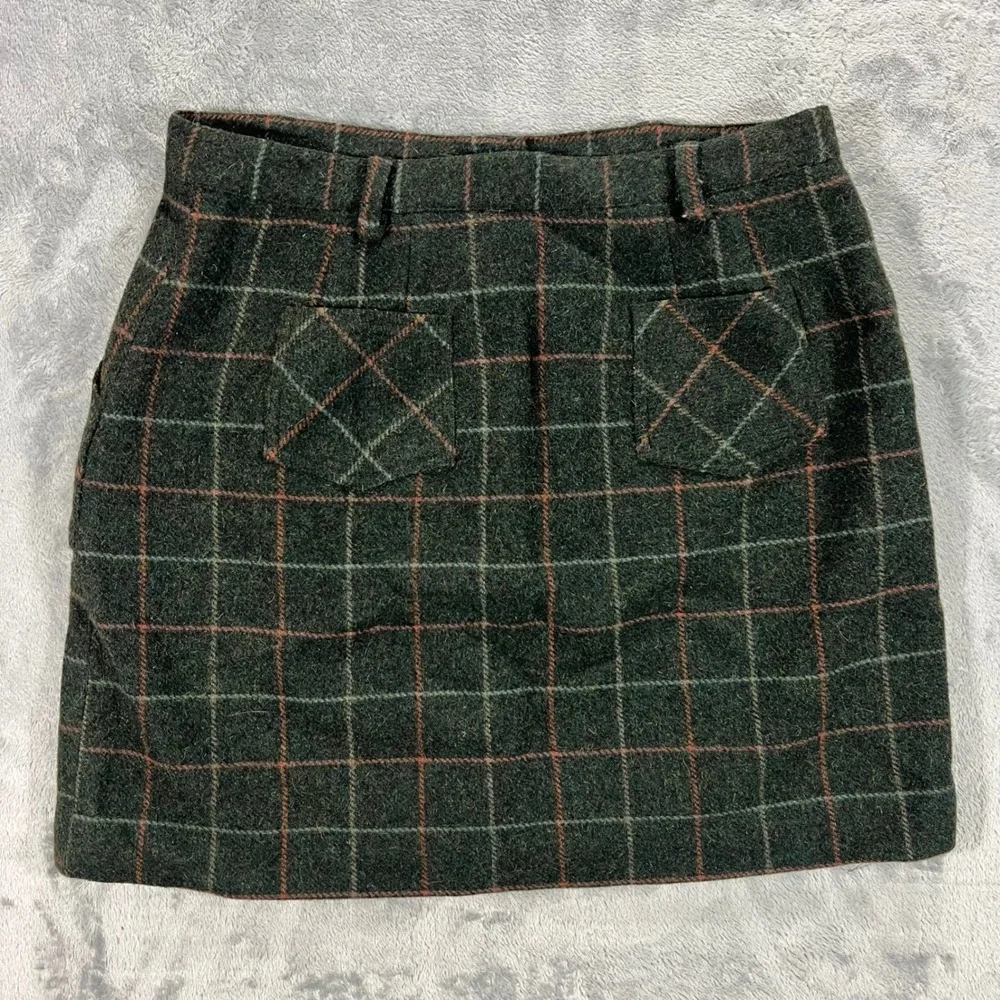 Unbranded wool blend